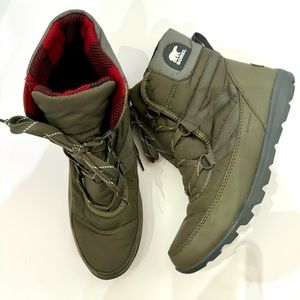 EUC SOREL Whitney Short Lace Insulated Waterproof Winter Boots